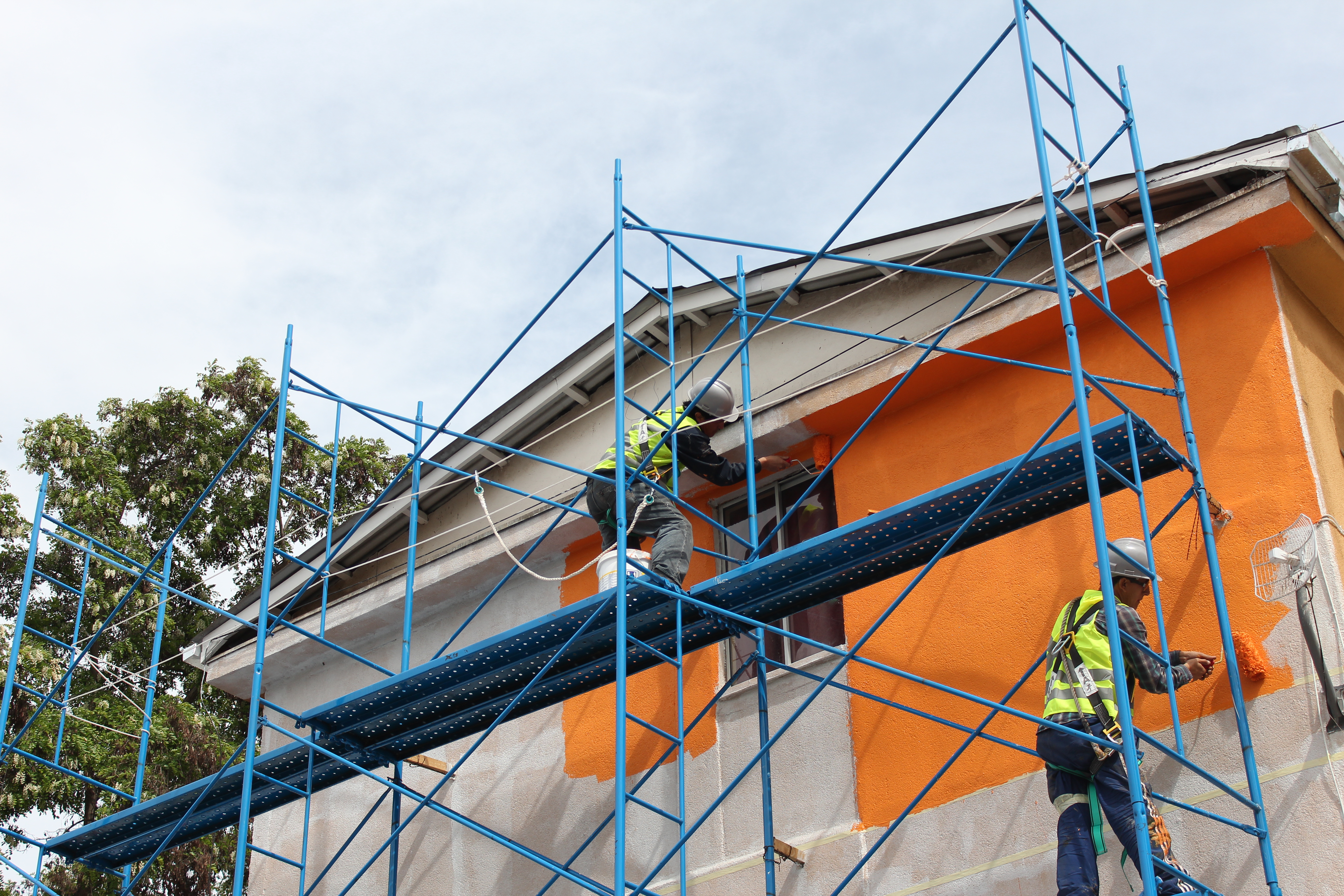 Obra de infraestructura comunitaria en terreno